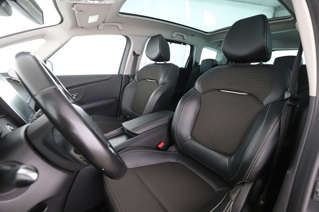 Renault Grand Scenic 1.7 dCi Blue Intens — photo 9