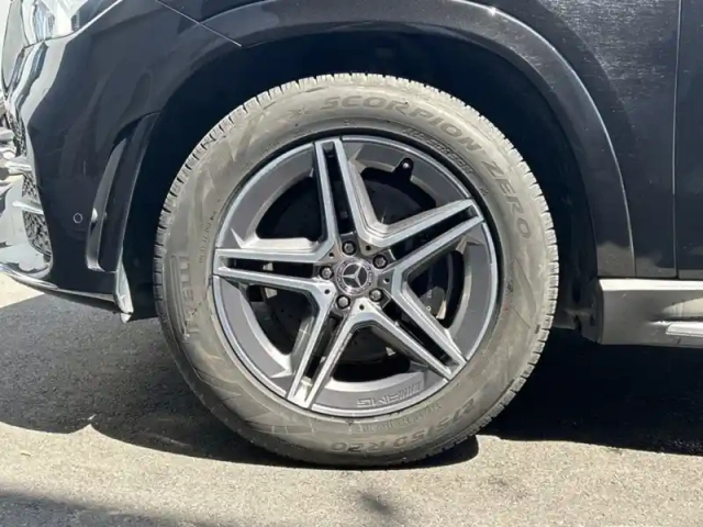Mercedes Gle 350 d 4matic amg line — photo 9