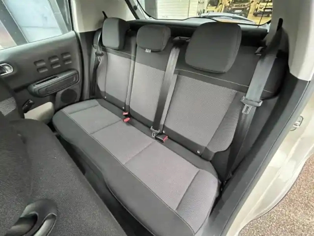 Citroën C3 1.2 puretech 83ch s&amp;s c-series 123g — photo 9