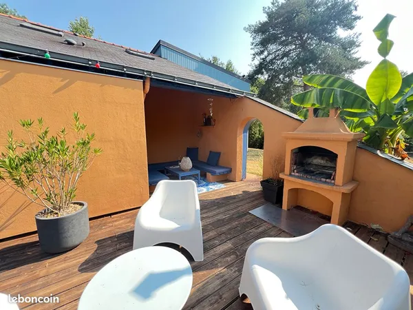 Propriété 7 pièces 148 m²