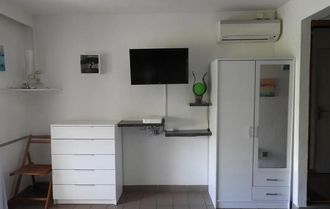 Photo 7