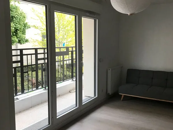Location appartement 2 pièces meublés - Saint Ouen (93400)
