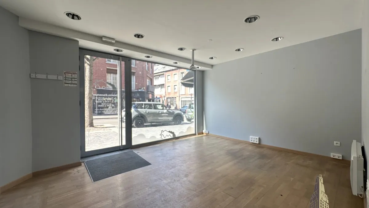 Photo 1