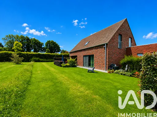 Maison 5 pièces 162 m²