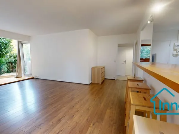 APPARTEMENT 2 PIECES A VENDRE - 55,99 M² - BEAUX VOLUMES - JARD