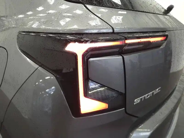 Kia Stonic 1.0 t-gdi 115 ch mhev dct7 — photo 43