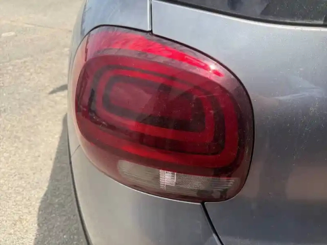 Citroën C3 puretech 110 s&amp;s eat6 — photo 17