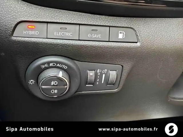 Jeep Compass 1.3 phev t4 240 ch 4xe eawd — photo 17