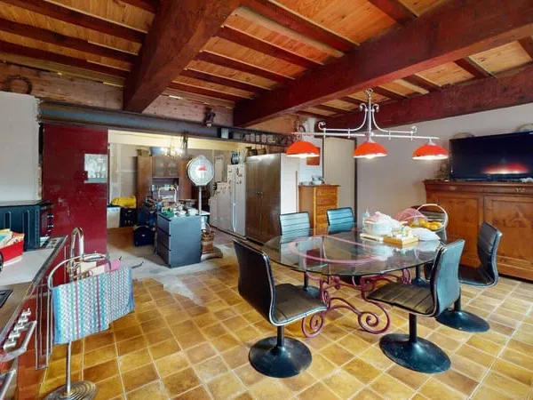 Maison 6 pièces 177 m²