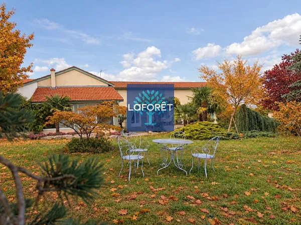 Arthun - Propriété de plus de 160 m² - 9000 m2 de terrain