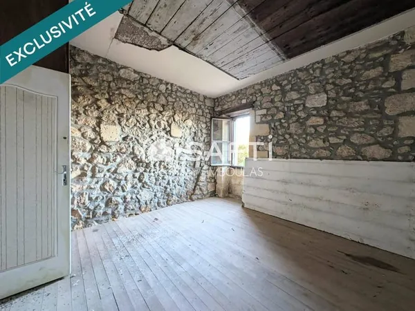 Maison à rénover - 100 m² + jardinet