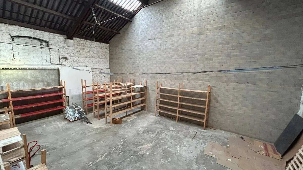 Photo 12