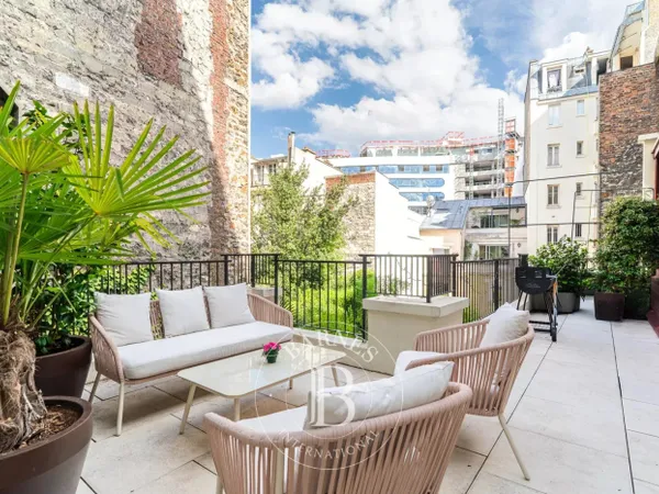 PARIS 16 - MUETTE SUD - Triplex avec terrasse