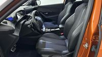 Peugeot 2008 1.2 PureTech 130ch S&S GT Line EAT8 7cv — photo 12