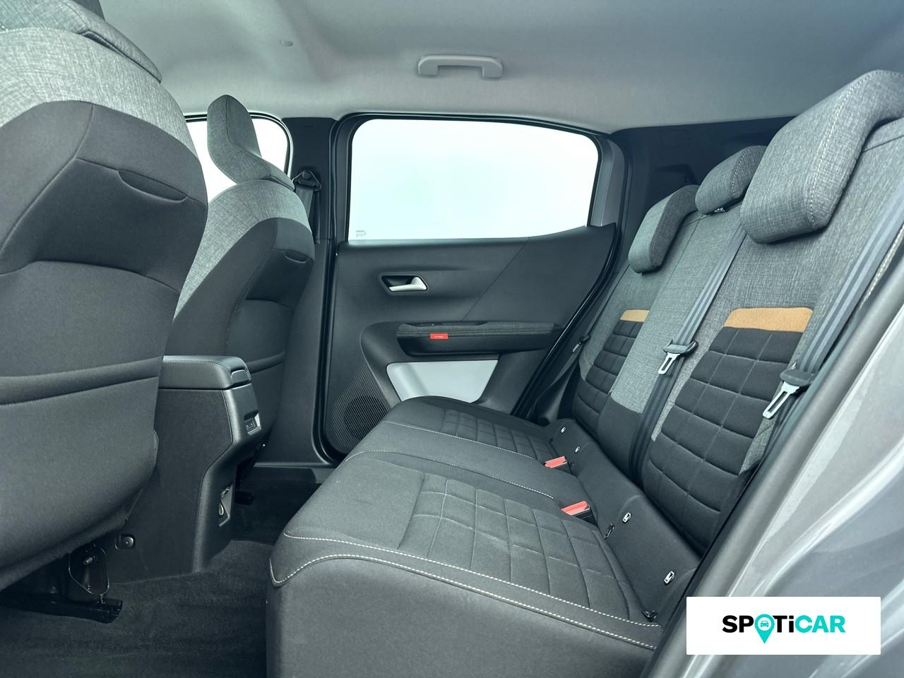 Citroën C3 Aircross 1.2 hybride 145ch plus e-dcs6 — photo 10