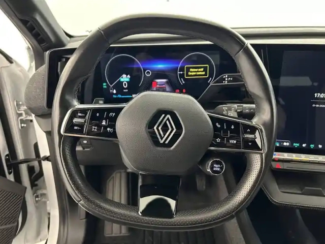Renault Megane e-tech ev60 220 ch optimum charge — photo 51