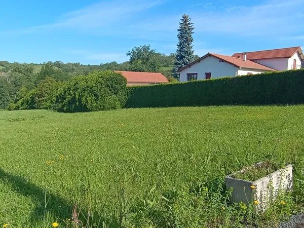 Terrain 3200 m² Cusset