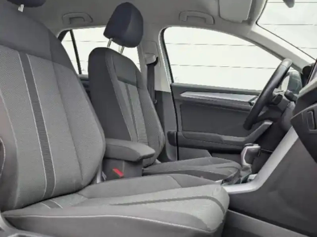 Volkswagen T-Roc 2.0 tdi 150ch life plus dsg7 — photo 11