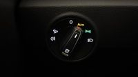 Volkswagen T-Roc 1.5 TSI EVO 150ch Style — photo 23