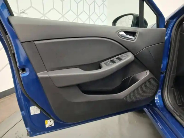 Renault Clio dci 100 — photo 22