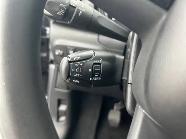 Citroën C3 puretech 83 s&amp;s bvm5 — photo 19