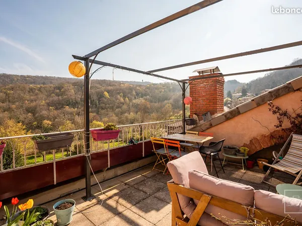 Triplex 4 pièces 115 m²
