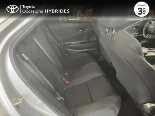 Toyota C-Hr 1.8 hybride 140ch design pack confort — photo 7