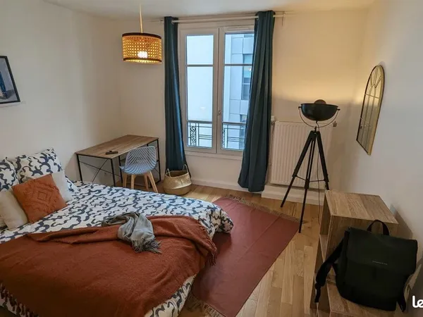 Chambre 1 pièce 14 m²