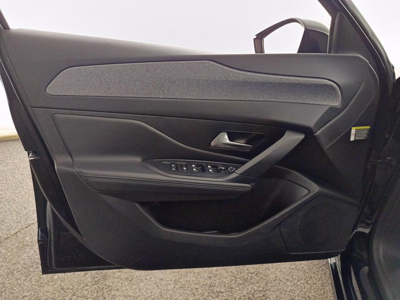 Peugeot 308 bluehdi 130ch s&s eat8 allure — photo 19