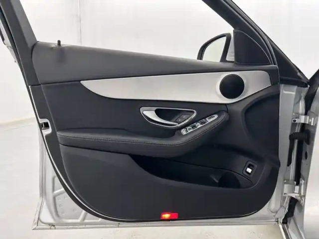 Mercedes Classe C 180 d 7g-tronic plus — photo 64
