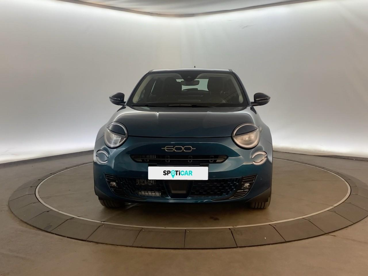 Fiat 600 t-gen 3 1.2 hybrid 145ch edct6 pop — photo 2