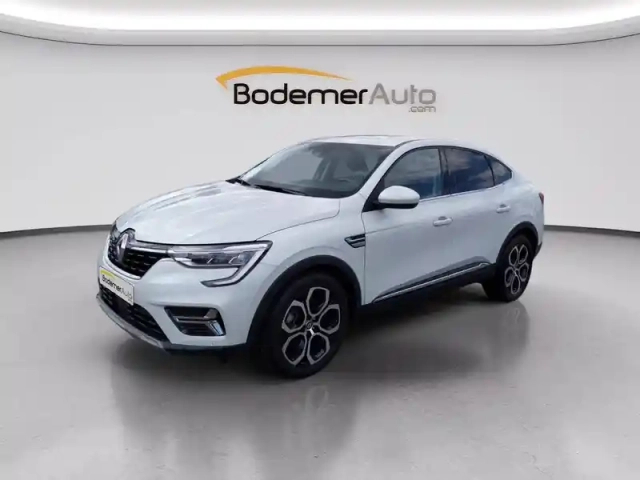 Renault Arkana e-tech 145 - 21b