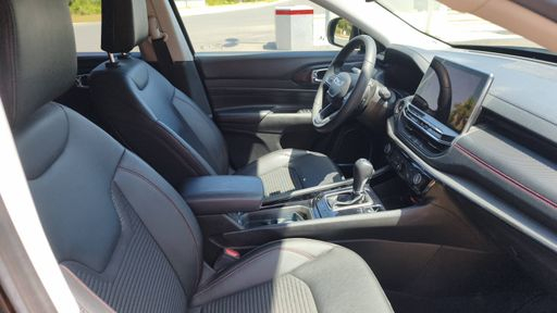 Jeep Compass 1.5 Turbo 130 e-Hybrid 2WD DCT7 - S – 2024 – 74600 km – Hybride essence – Boîte Automatique — photo 18