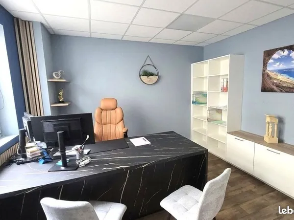 Bureaux 67 m²