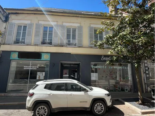 Maison centre-ville - Ensemble immobilier avec habitation + 5 locaux + fort potentiel