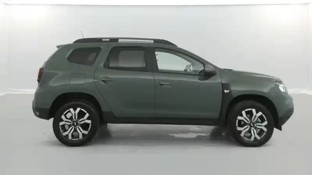 Dacia Duster eco-g 100 4x2 — photo 16