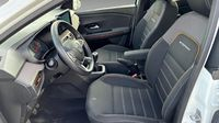 Dacia Sandero 1.0 ECO-G 100ch Stepway Confort -22 — photo 9
