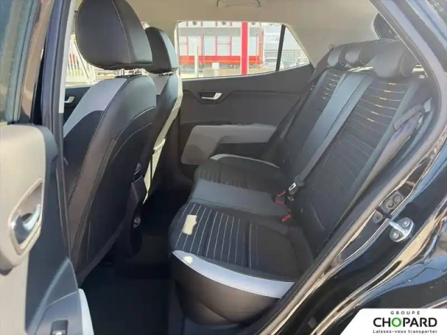 Kia Stonic 1.0 t-gdi 100 ch dct7 — photo 44