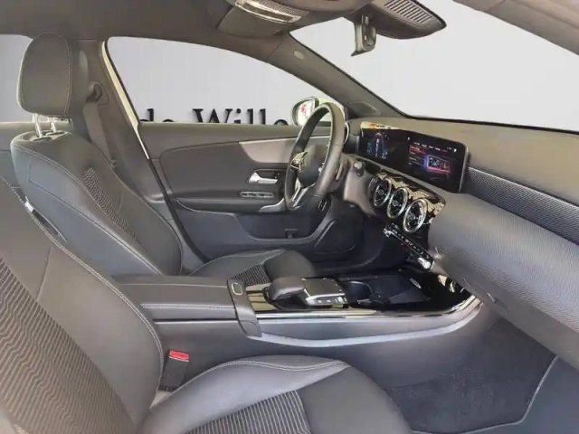 Mercedes Classe A 250 e progressive line — photo 11