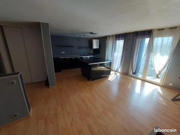 Appartement 2 pièces 66 m²