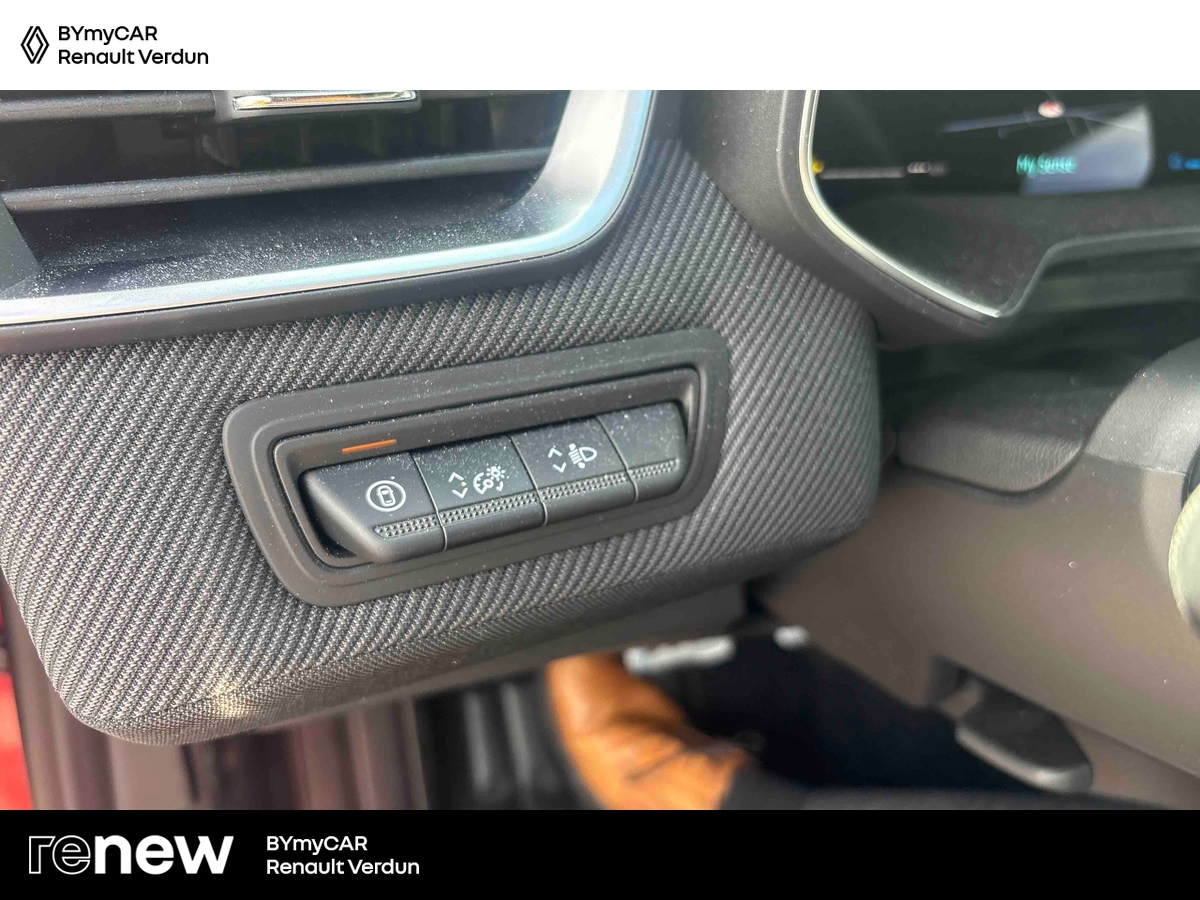 Renault Clio E-Tech full hybrid 145 ch GSR2 — photo 16