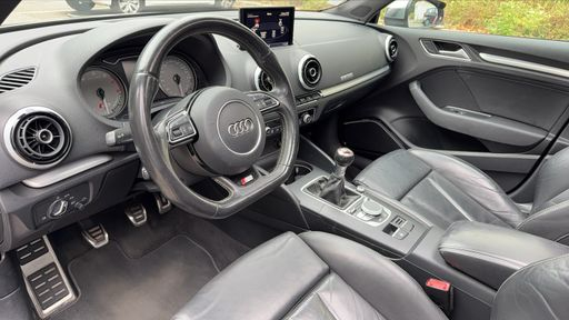 Audi S3 Sportback 2.0 TFSi 300 Quattro S-Tronic 6 - S – 2015 – 92294 km – Essence – Boîte Manuelle — photo 24