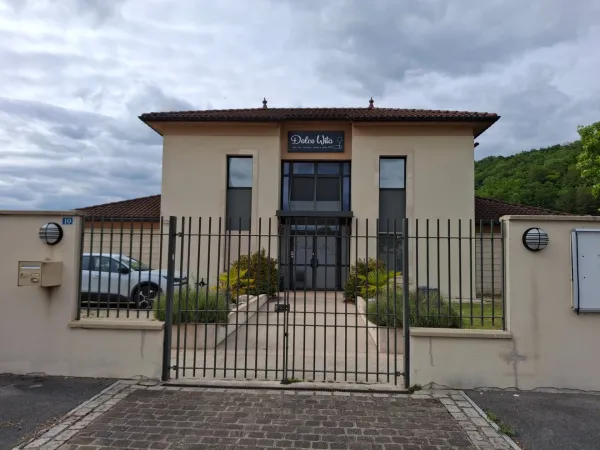 Maison 10 pièces 300 m²