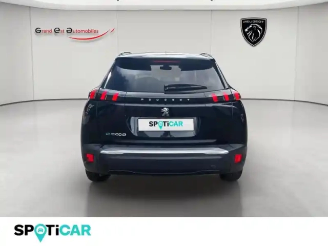 Peugeot 2008 e- 136ch style — photo 19