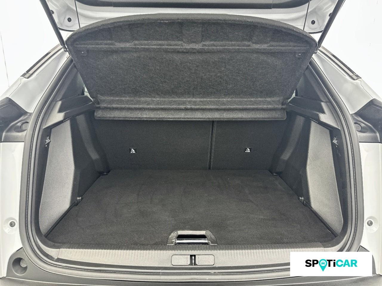 Peugeot 2008 1.2 puretech 100ch s&s allure — photo 6