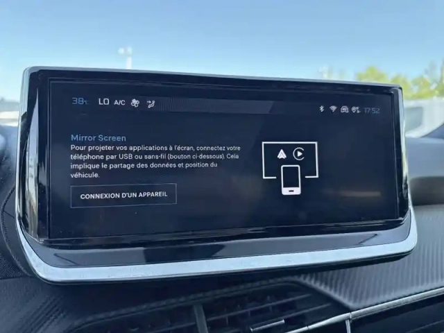Peugeot 2008 puretech 100 s&amp;s bvm6 — photo 27