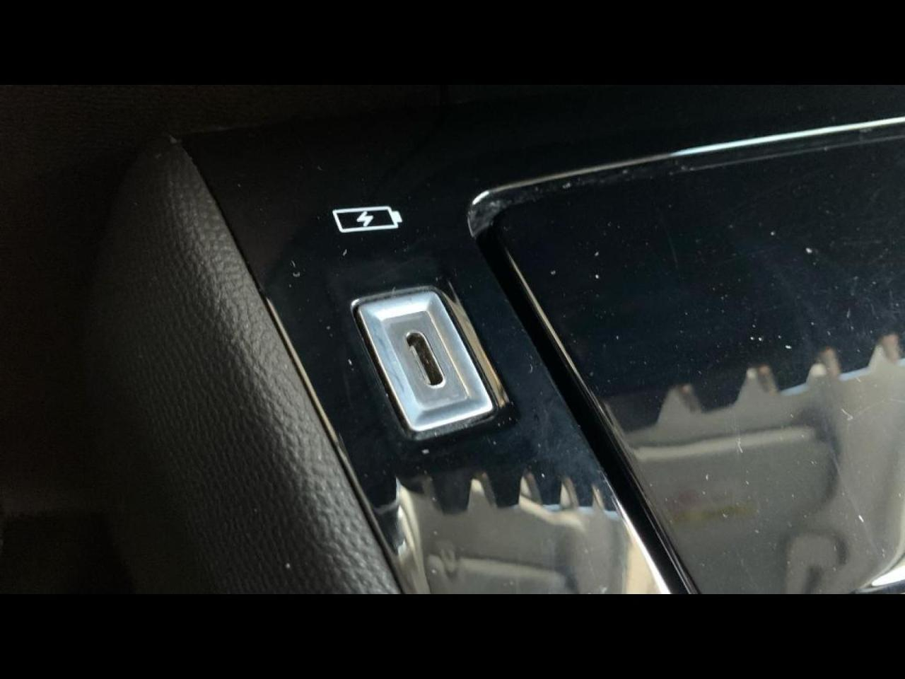 Peugeot 208 1.5 bluehdi 100ch s&s allure — photo 30
