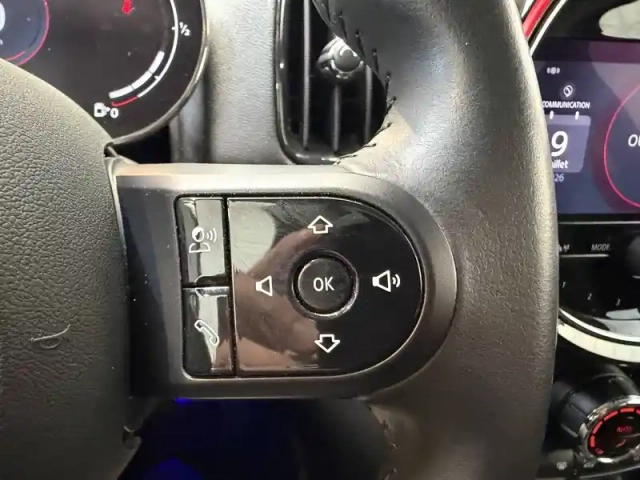 Mini Mini countryman 125 - 95 ch all4 bva6 — photo 31