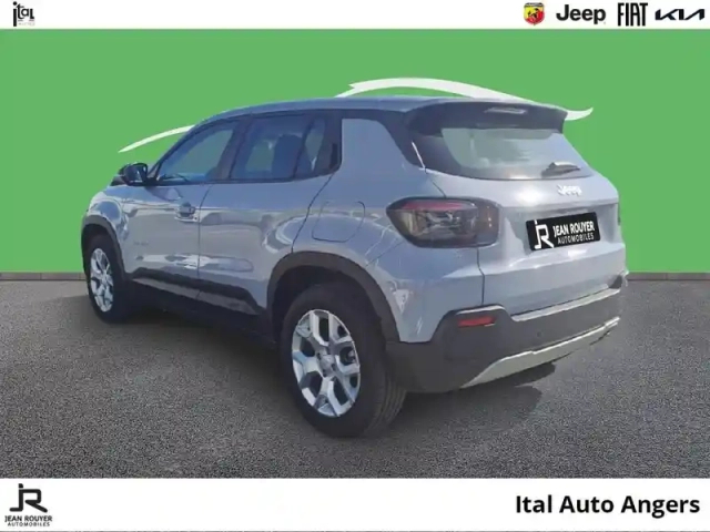 Jeep Avenger 1.2 turbo t3 110ch mhev altitude bvr6 ehybrid — photo 7