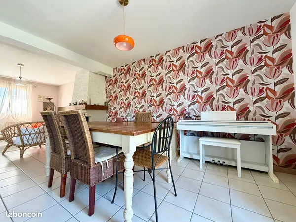 Maison 6 pièces 101 m²